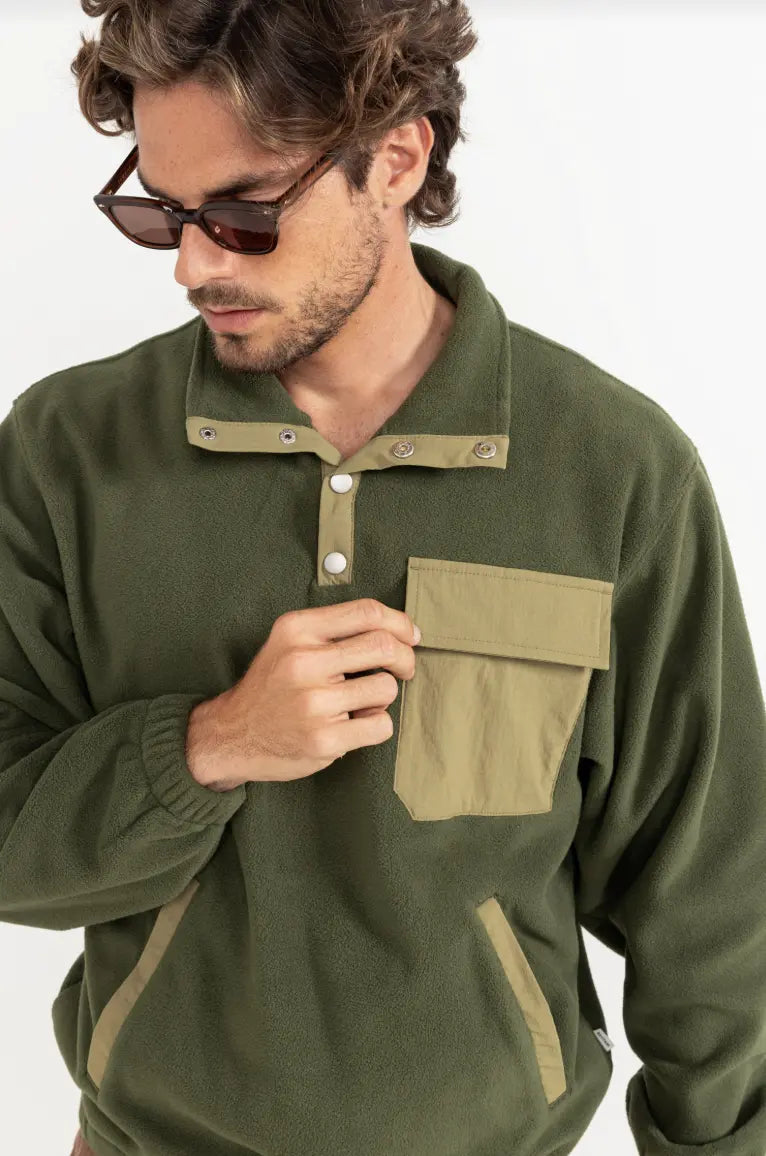 Rhythm Floresta Button Fleece Rhythm