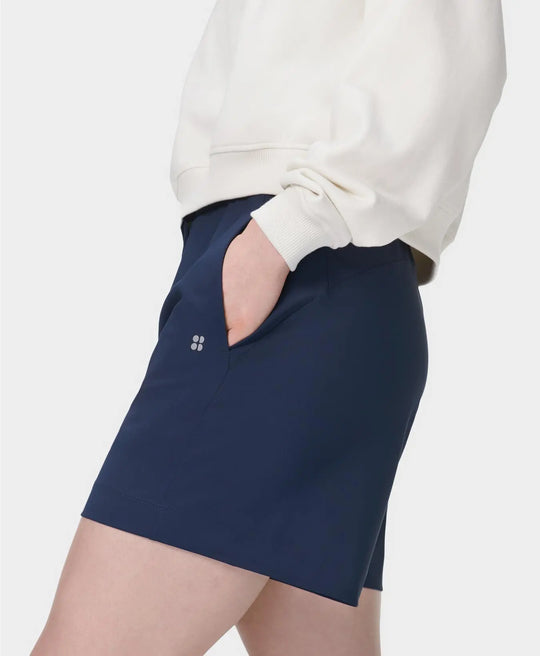 Sweaty Betty Explorer 5.5" Short Sweaty Betty