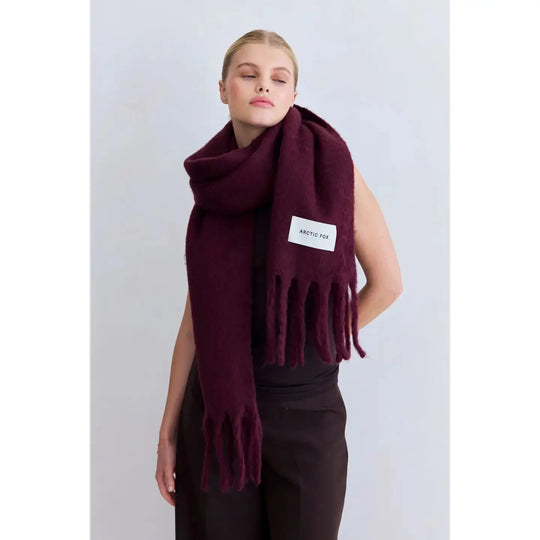 The Stockholm Scarf - Cherry Lacquer Arctic Fox & Co. - North America