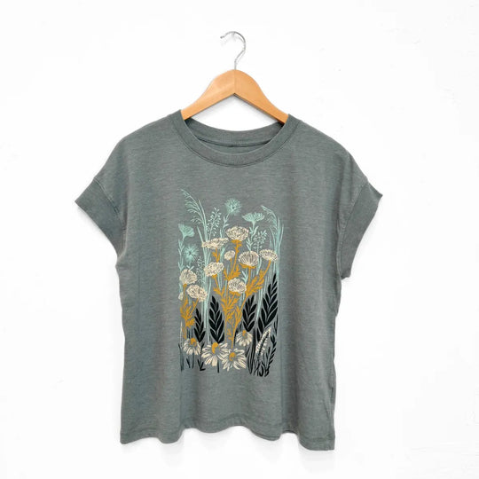 Wild Field Ladies Tee - Washed Basil The Montana Scene