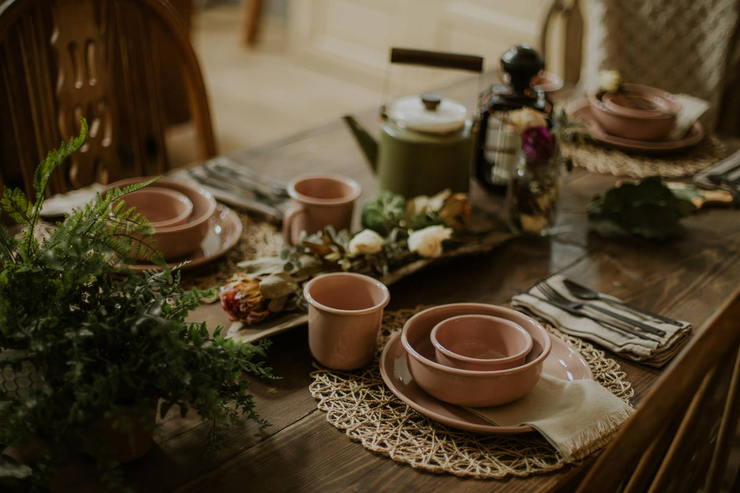 Barebones Rolled Enamelware Plate Set