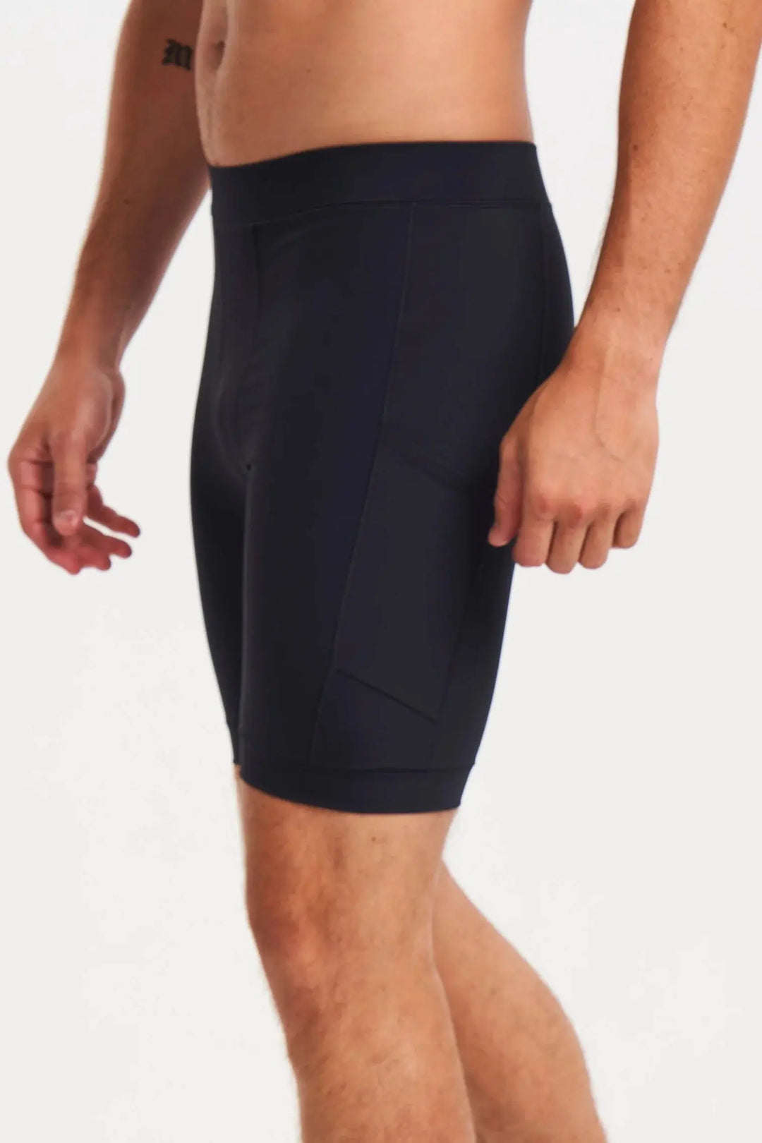 ALWRLD ALPSRT Half Tight ALWRLD