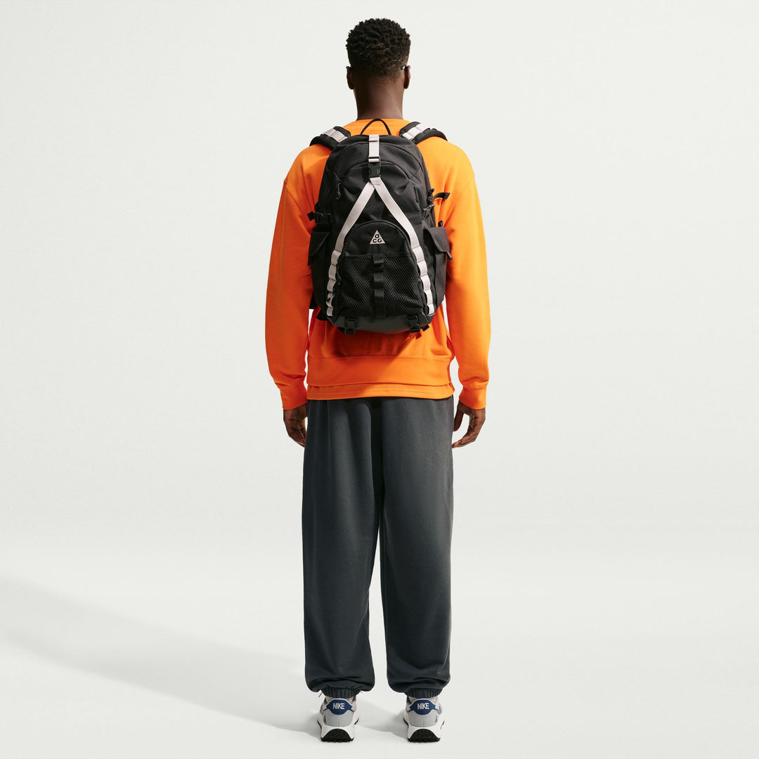 Nike ACG "Tuff Fleece" Pant