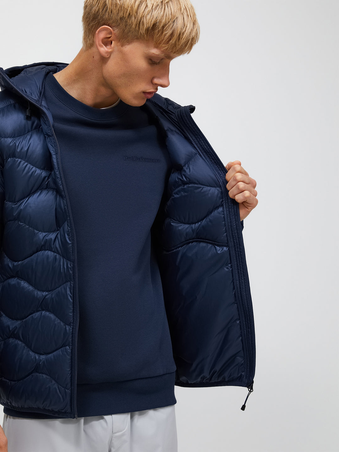 Peak Performance Men's Helium Down Hood Jacket