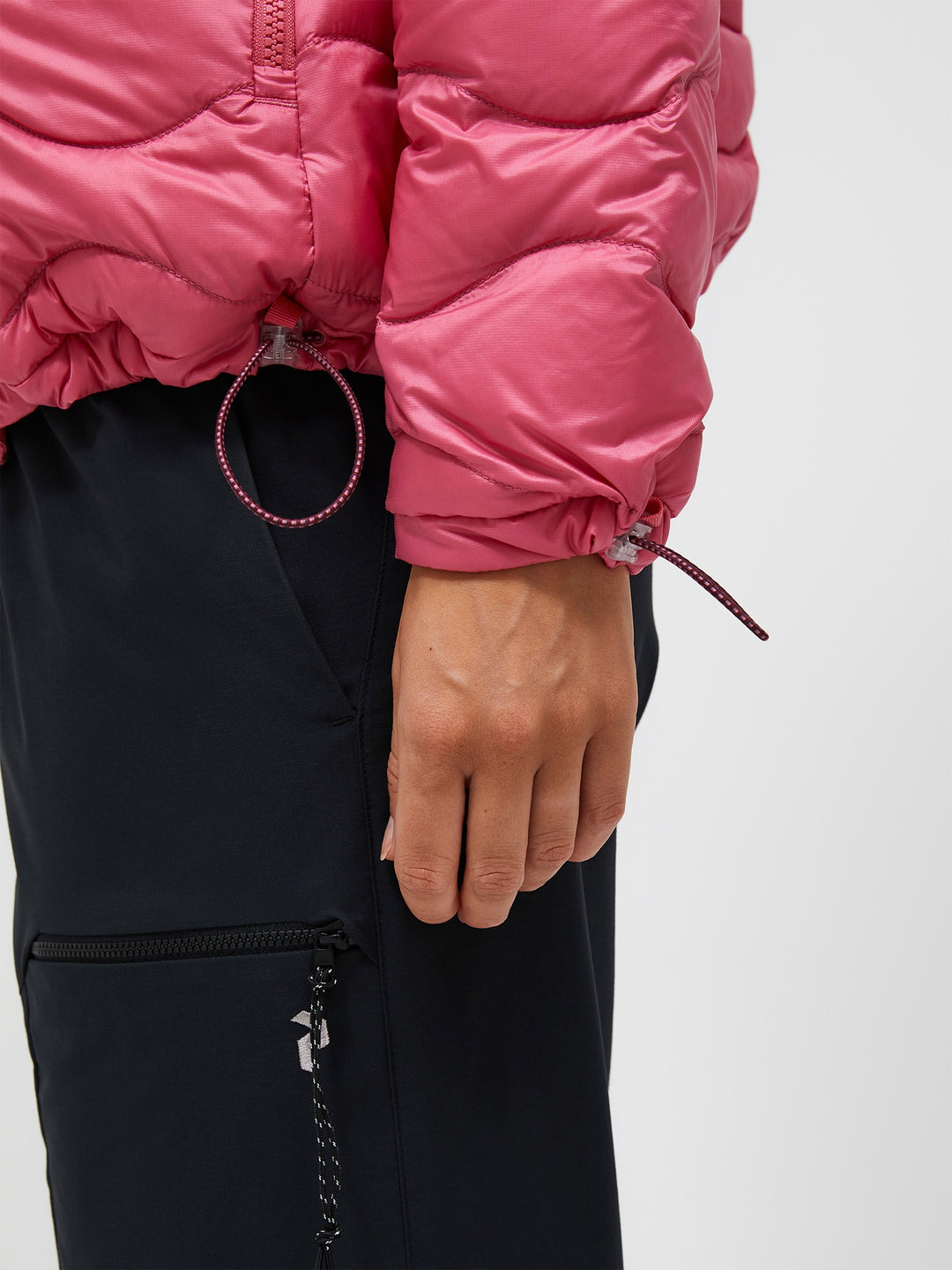 Peak Performance Women's Helium Utility Down Hood Jacket