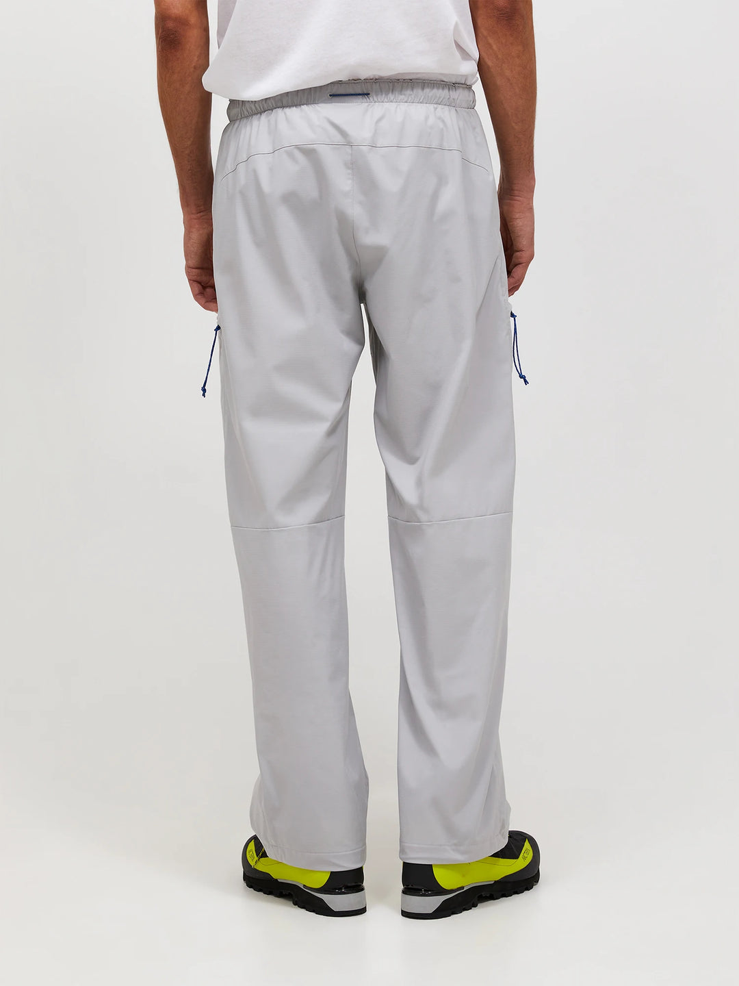 Peak Performance Outdoor Cargo Pants Men