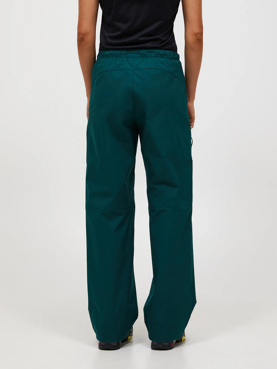 Peak Performance Outdoor Cargo Pants Women
