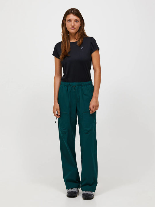Peak Performance Outdoor Cargo Pants Women