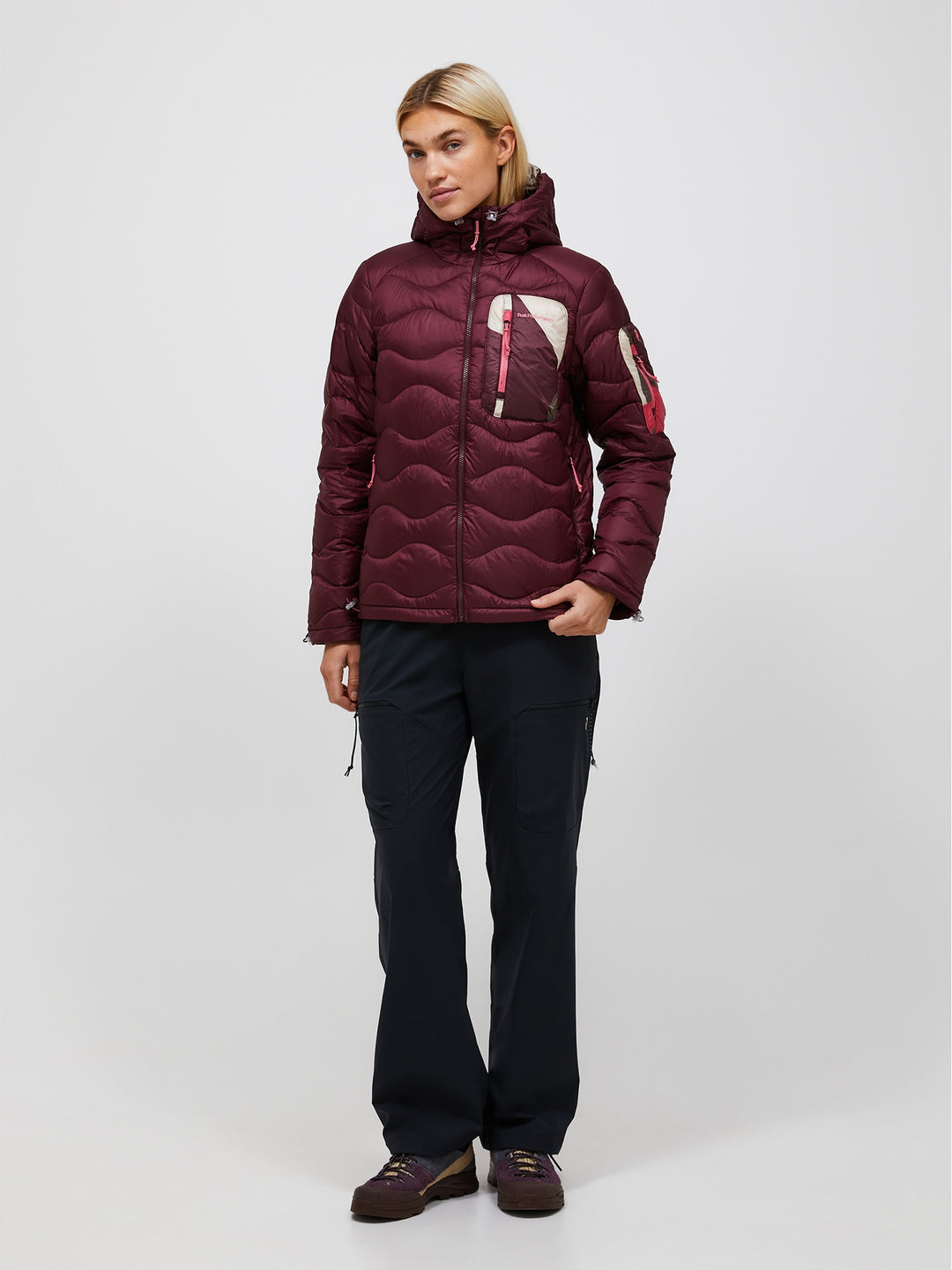 Peak Performance Women's Helium AOP Utility Down Hood Jacket