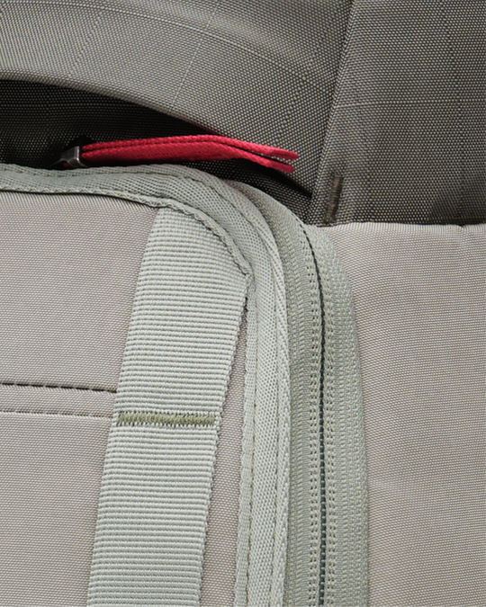 Hugger Backpack 20L