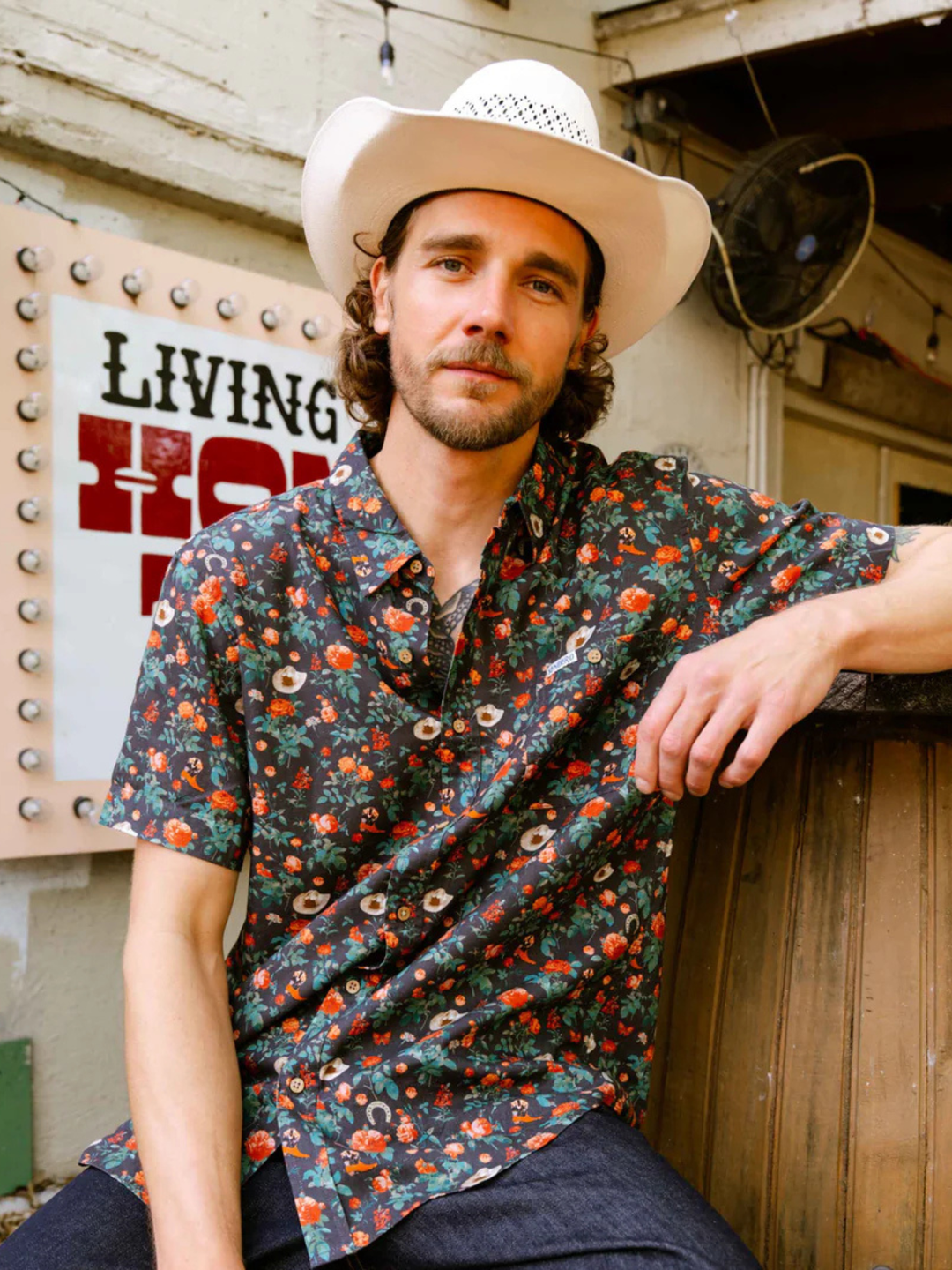Sendero Provisions Co. City Slicker Short Sleeve Desert Rose 
