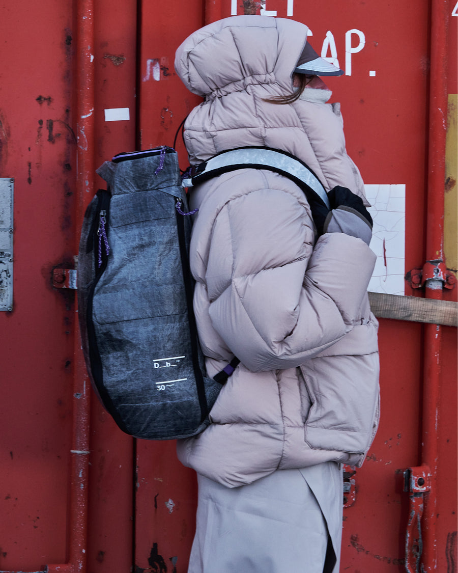Weigh Lighter Hugger Backpack 30L