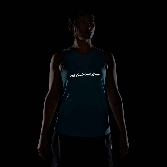 Solar Chase Tank