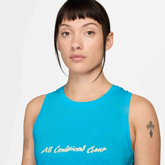 Solar Chase Tank