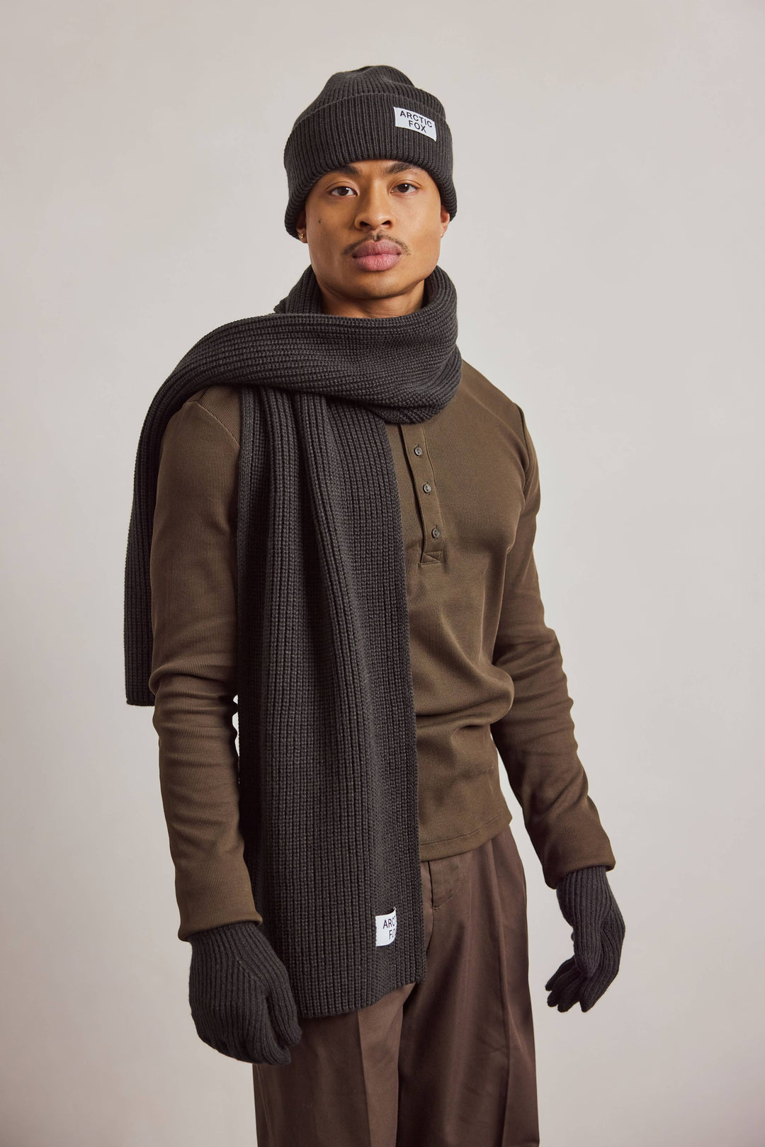 Arctic Fox Bottle Scarf - Black Onyx
