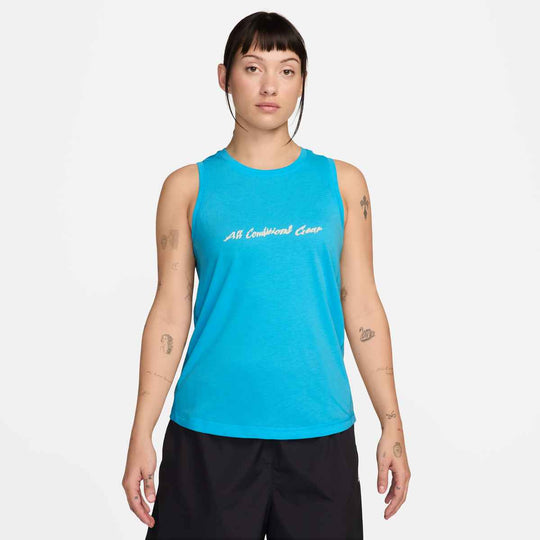 Solar Chase Tank