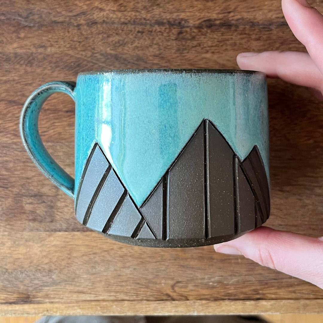 Mountain Mug: Chocolate Mint / Large