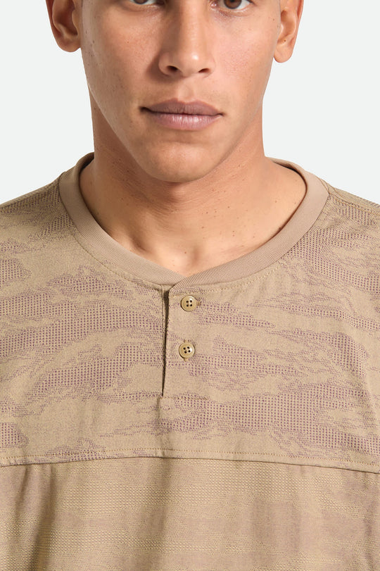 Brixton Journey Short Sleeve Henley